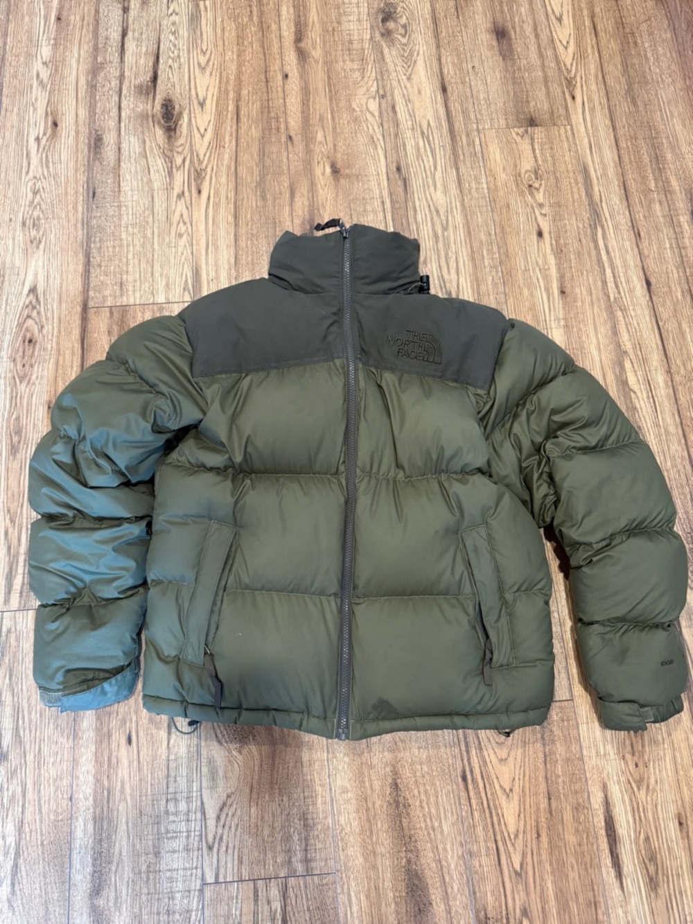 The North Face Olive Green Men's Puffer Jacket with Dark Shoulder Yoke